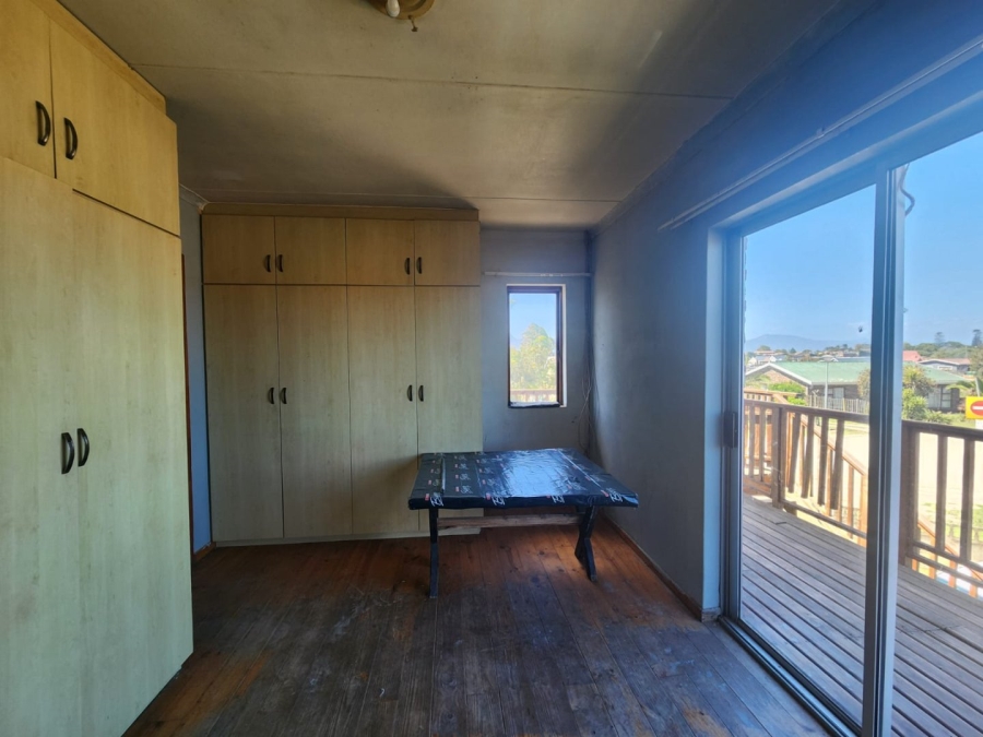 4 Bedroom Property for Sale in Pacaltsdorp Western Cape